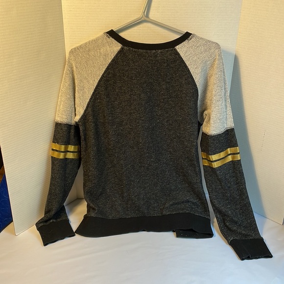 Disney Park two tone gray gold Minnie Mouse sweatshirt. Size M - Picture 7 of 7